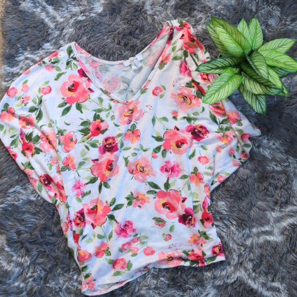 Verte Pink Floral loose fit bat wing top